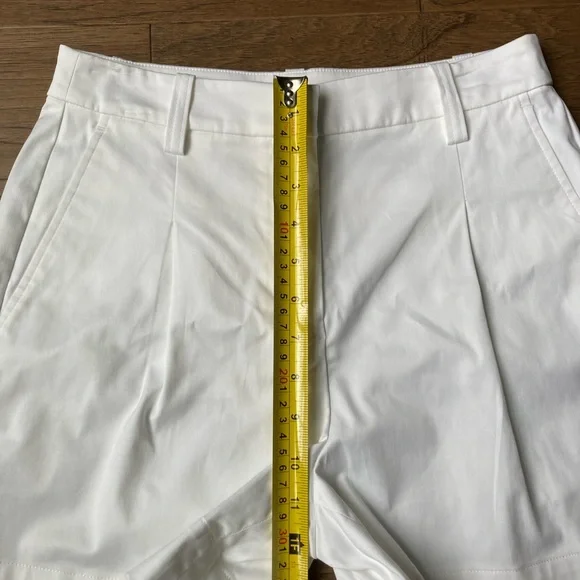 Brooks Brothers White Pleated High Waisted Women's Shorts-Size 2 - Picture 5 of 6